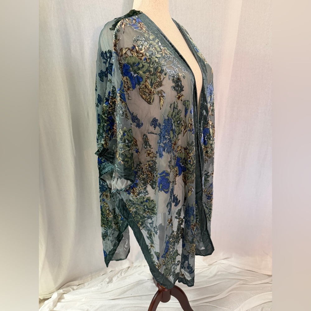 NWT Torrid Teal Floral Velvet Burnout Kimono - Torrid Size 3/4 (22-26) - Picture 5 of 15